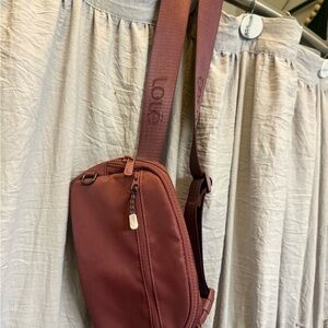 Lole Crossbody Bag in Dusty Rose